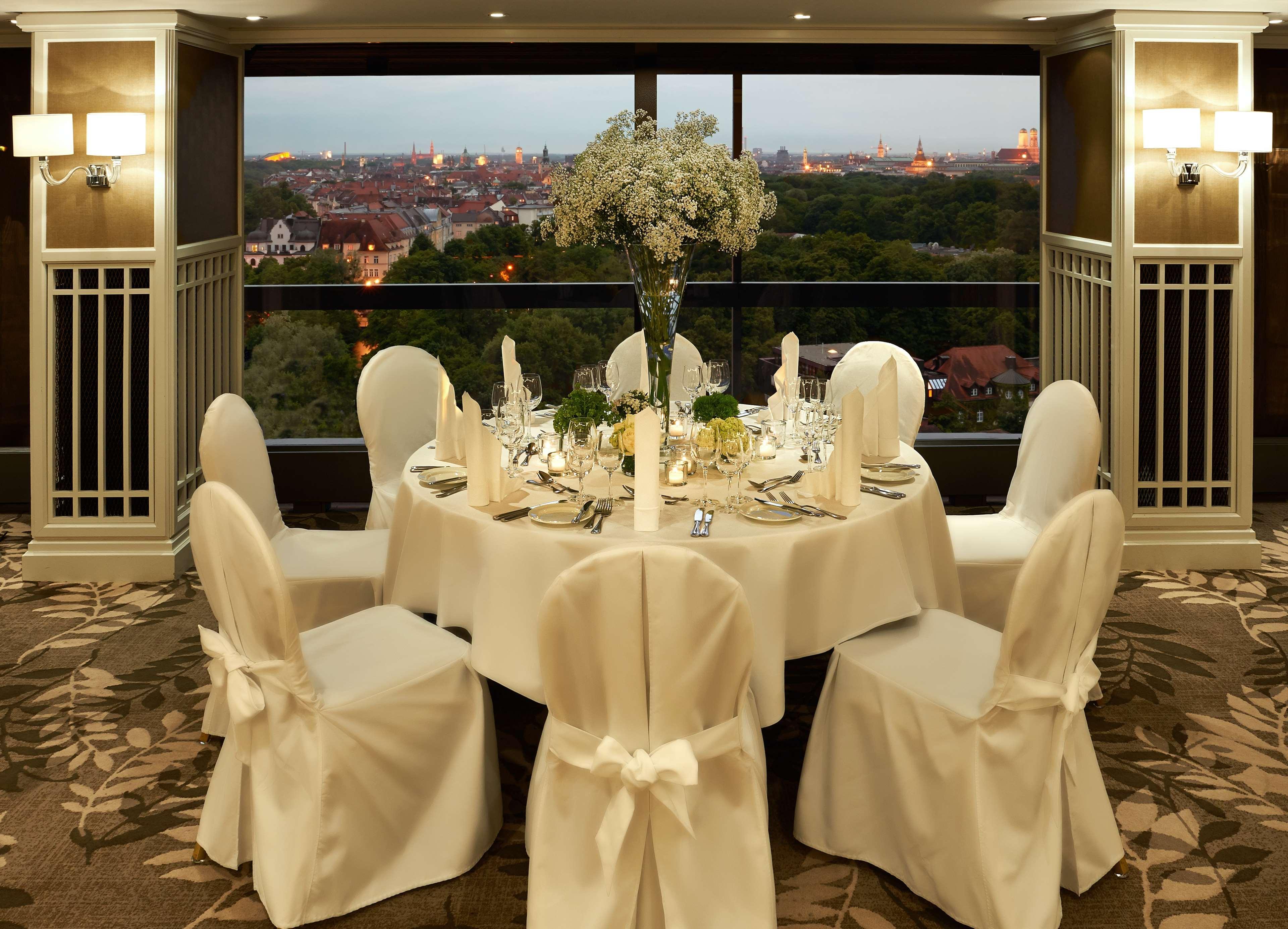 Hilton Munich Park Ξενοδοχείο Εξωτερικό φωτογραφία