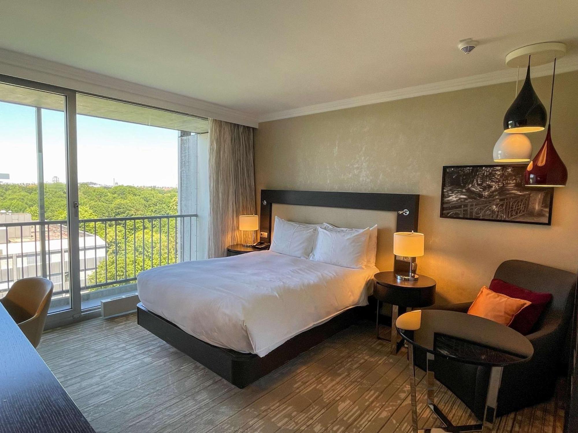 Hilton Munich Park Ξενοδοχείο Εξωτερικό φωτογραφία