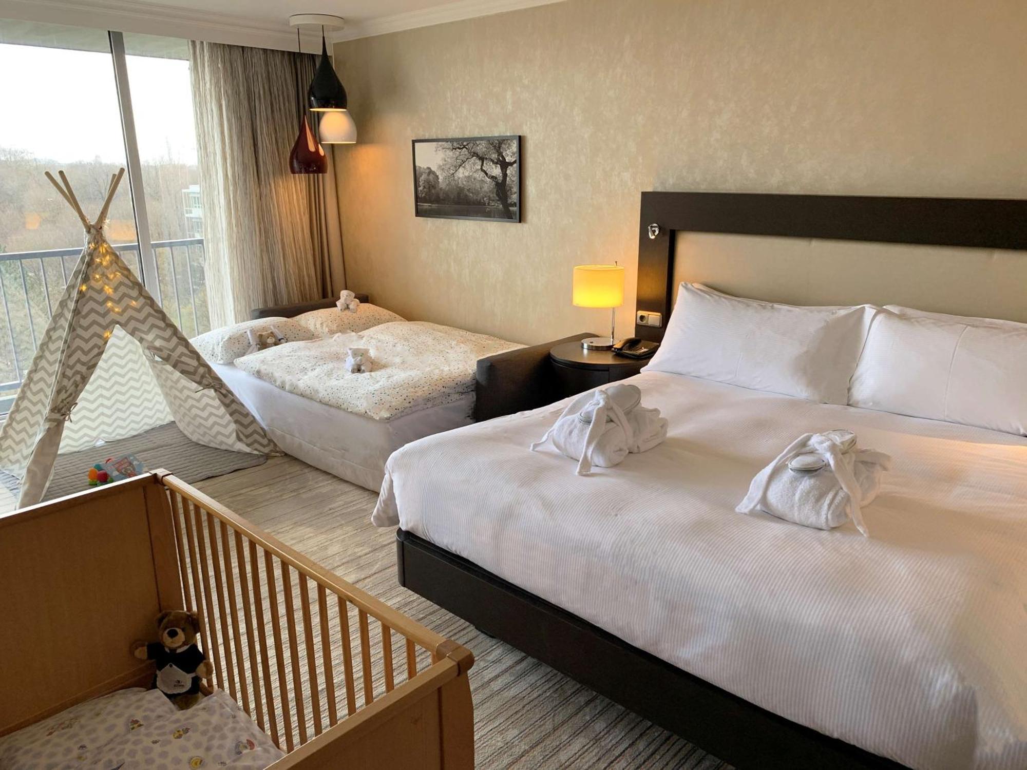 Hilton Munich Park Ξενοδοχείο Εξωτερικό φωτογραφία